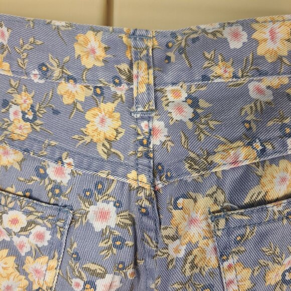 Stefano International Blue Denim Floral High Waist Vintage Sz 14 Y2K Shorts - Picture 7 of 11